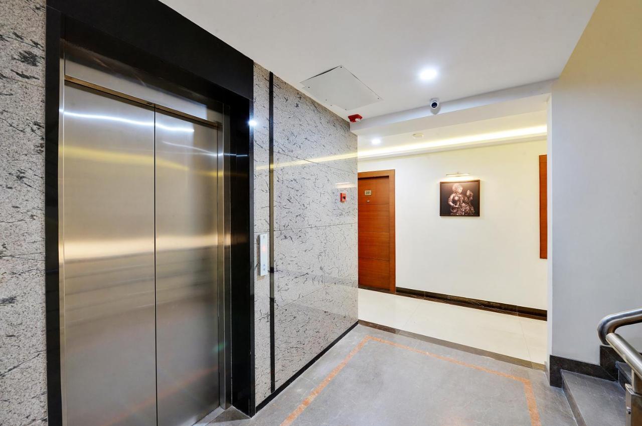 La Sara Gateway Hotel Bangalore Buitenkant foto