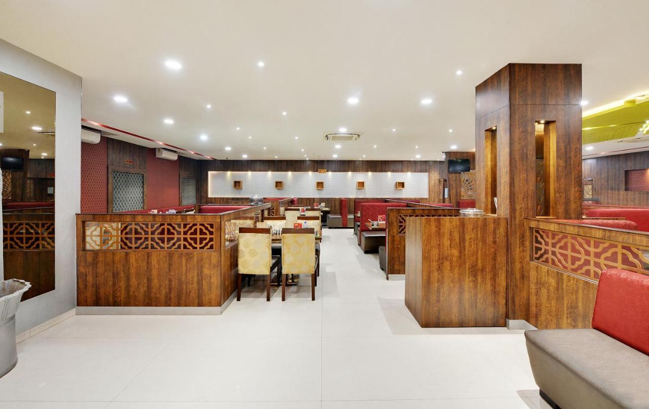 La Sara Gateway Hotel Bangalore Buitenkant foto