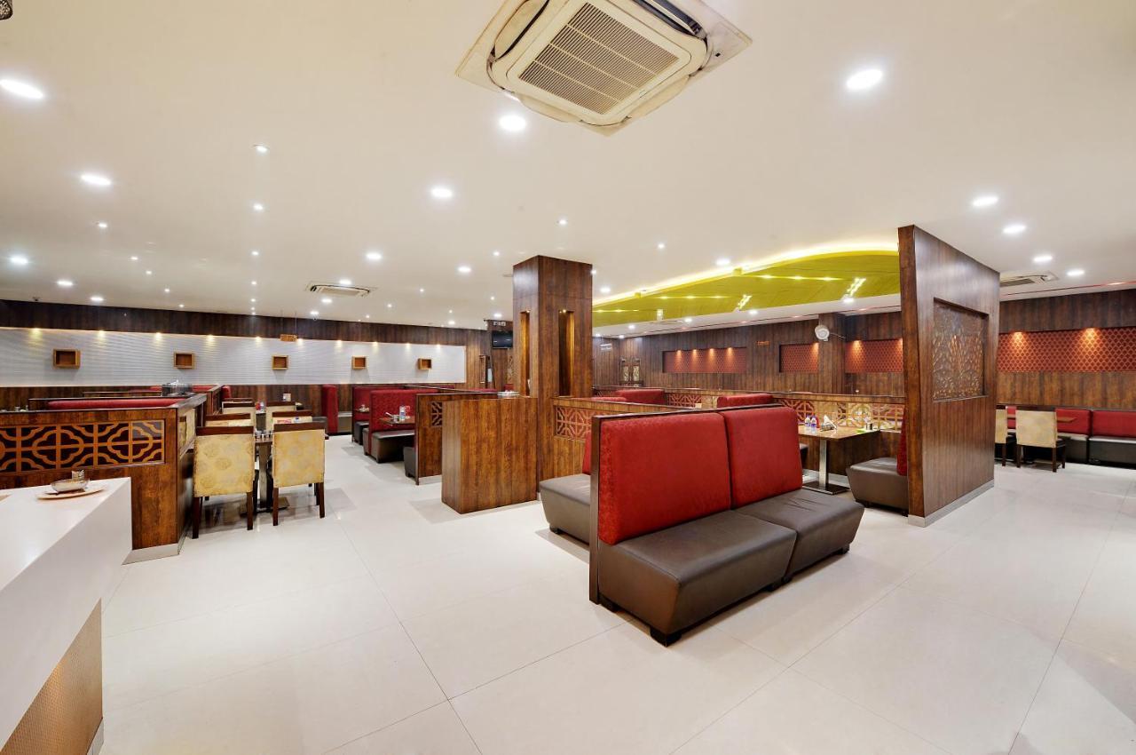 La Sara Gateway Hotel Bangalore Buitenkant foto