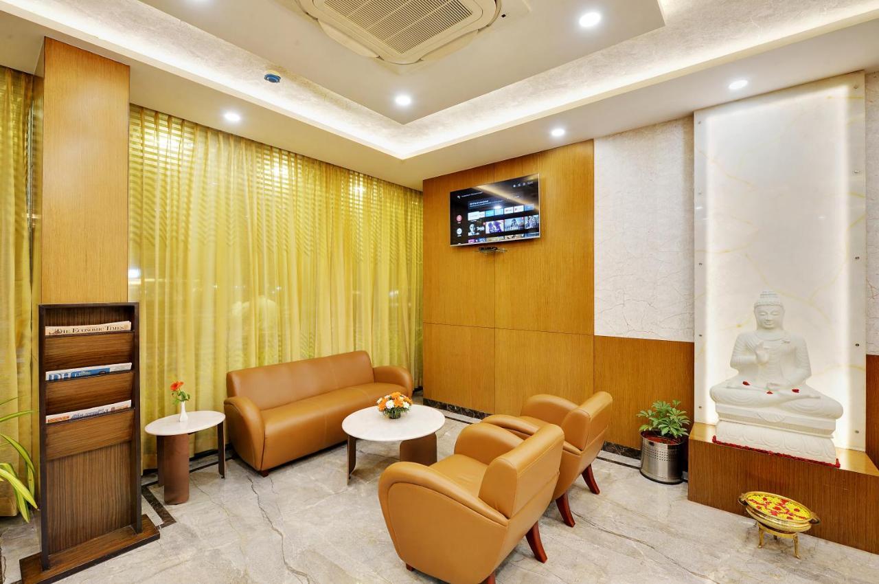 La Sara Gateway Hotel Bangalore Buitenkant foto