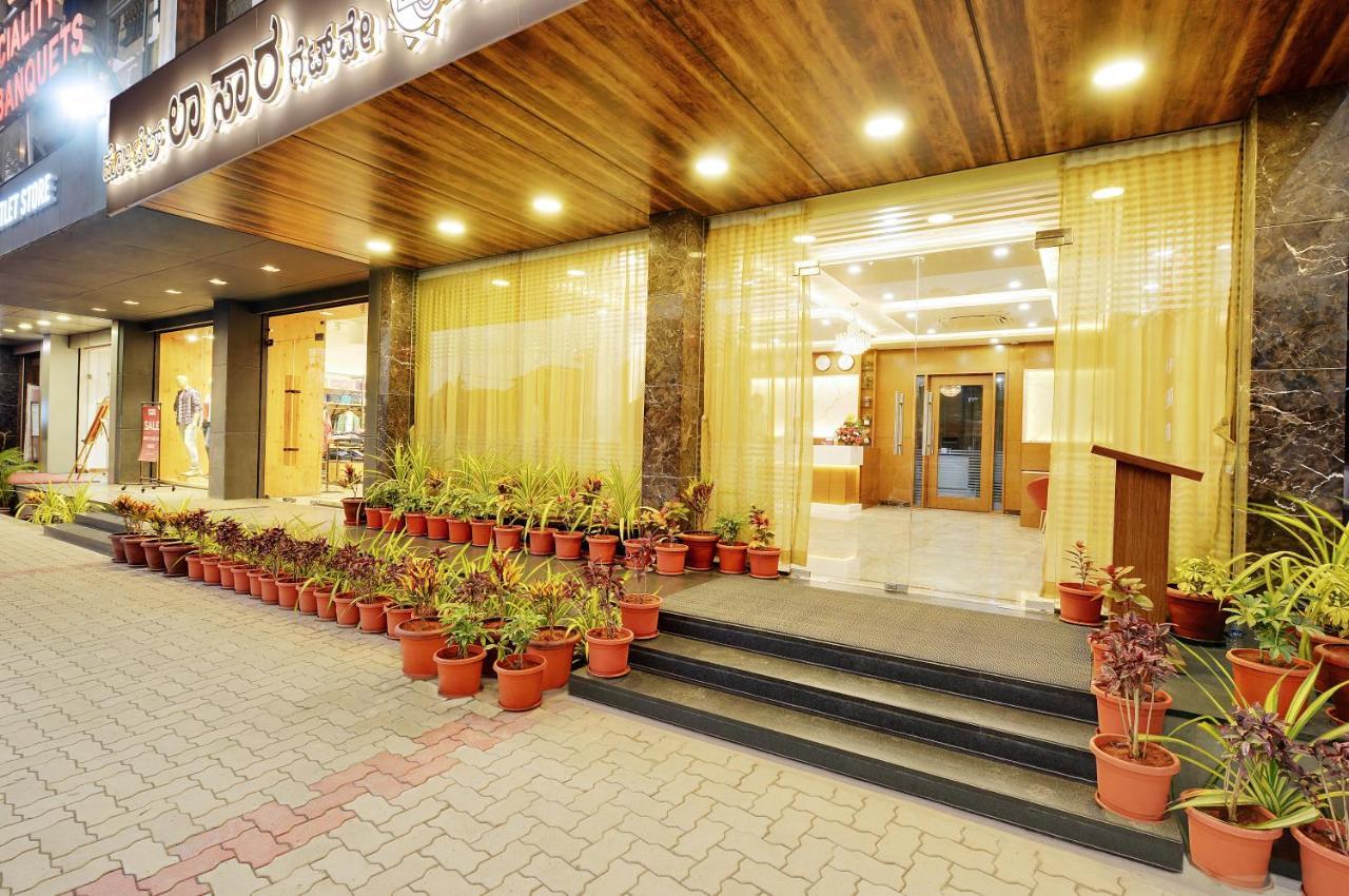 La Sara Gateway Hotel Bangalore Buitenkant foto