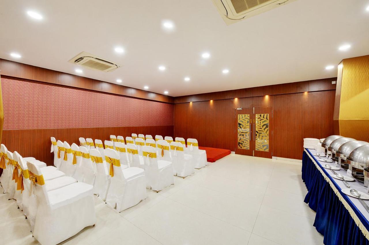 La Sara Gateway Hotel Bangalore Buitenkant foto